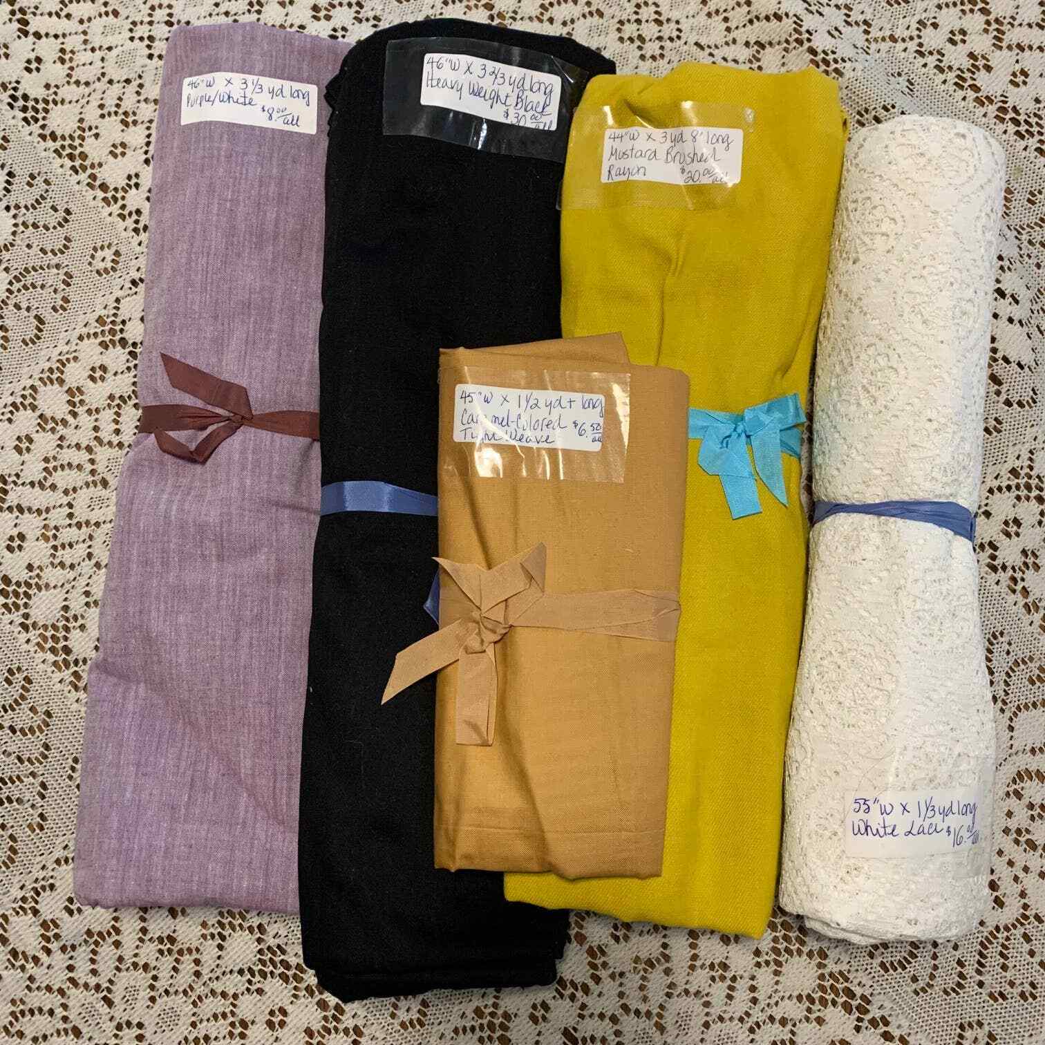 Vintage And/or Retro Fabric Assorted Colors And Sizes Lot Of 5